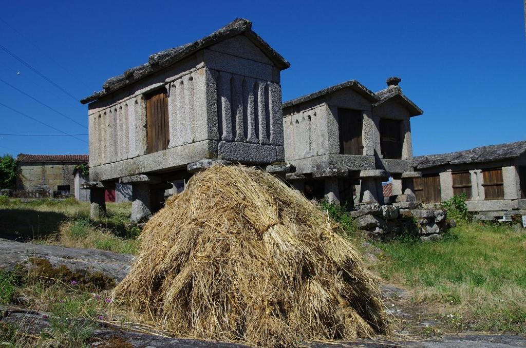 Casa Do Sertao Para 4 Pessoas -Geres เวียนา โด กัสเตโล ภายนอก รูปภาพ